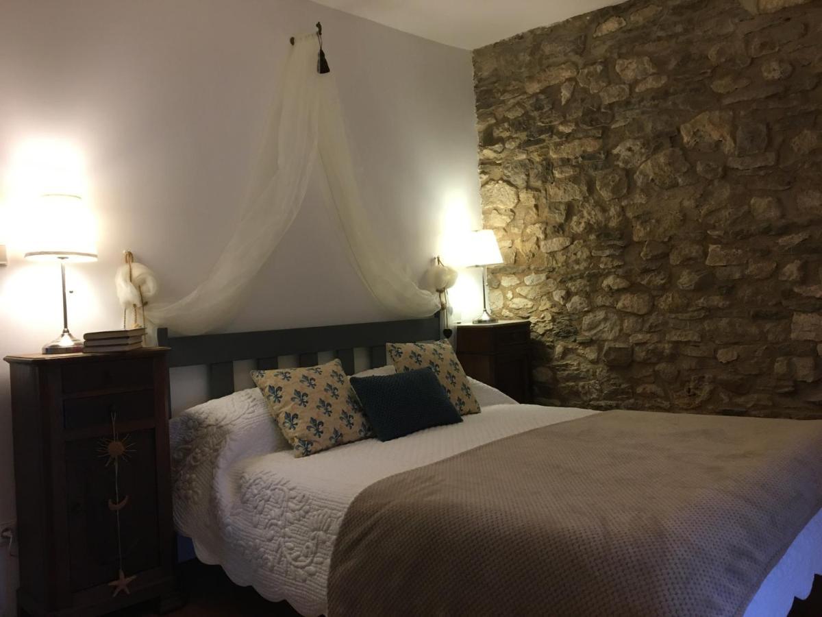 Les Gites Perard Caylus Экстерьер фото