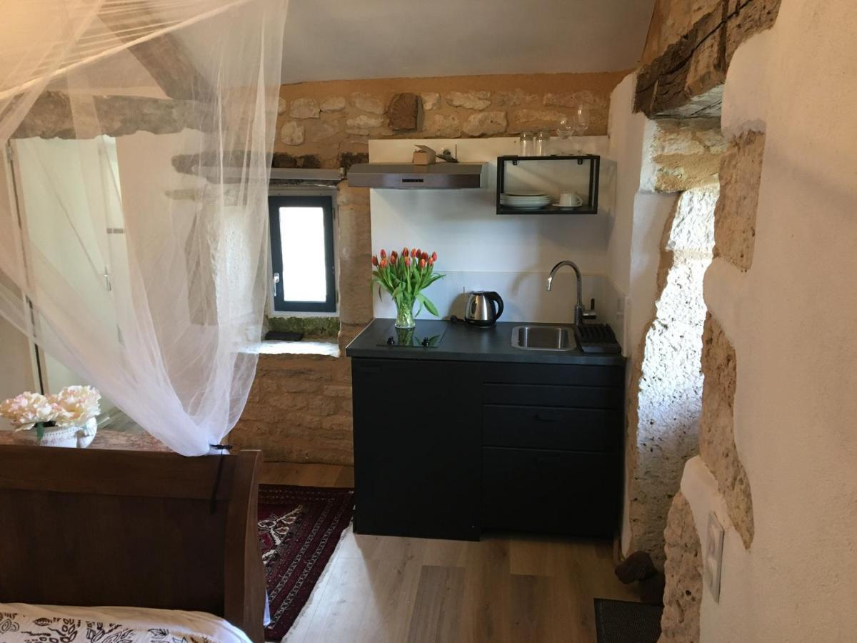 Les Gites Perard Caylus Экстерьер фото